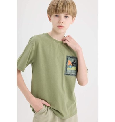 Defacto T-shirt brodé à col rond et manches courtes pour garçon