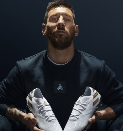 Ras Gouja head caps and colors